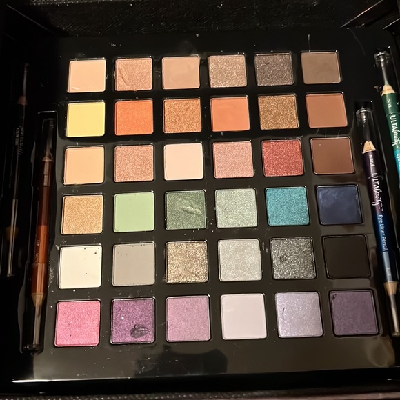 NWT ULTA Large makeup PALLET ❤️❤️ALL YOU NEED - Picture 5 of 5